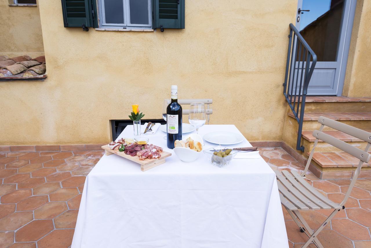 Le 3 Rane B&B Treggiaia Esterno foto